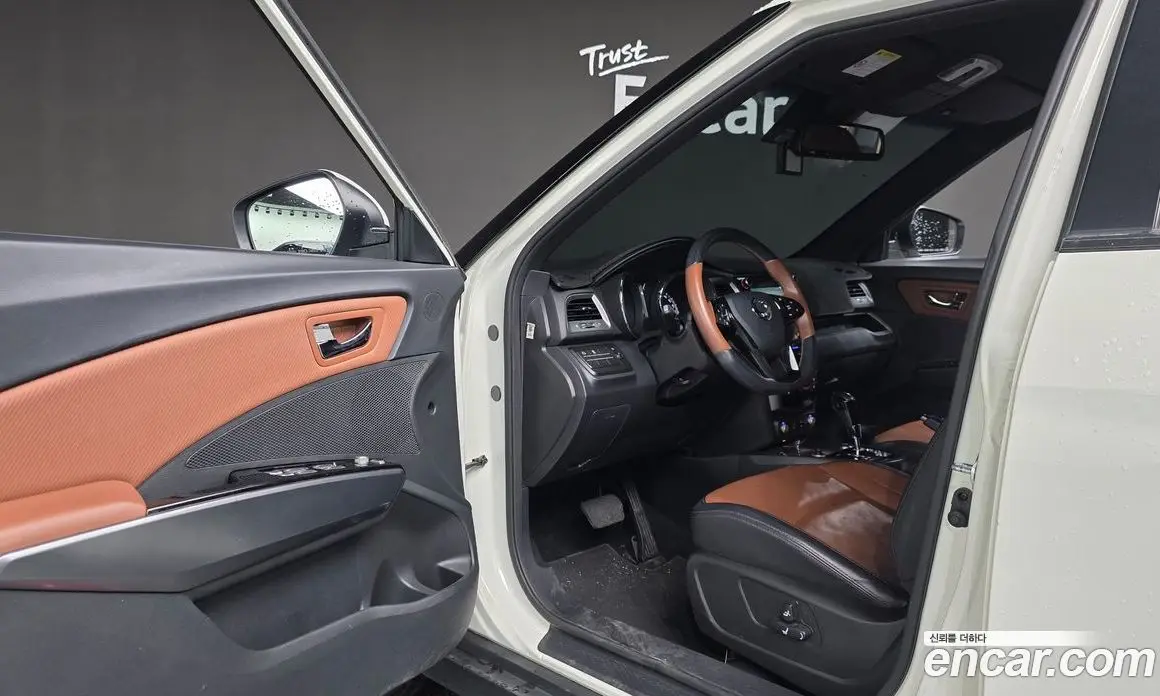 SsangYong TIBOLI 2018 1.6 автомат (гидро), фото 13