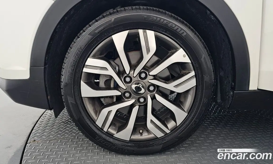 SsangYong TIBOLI 2018 1.6 автомат (гидро), фото 5 SsangYong TIBOLI 2018 1.6 автомат (гидро), фото 5