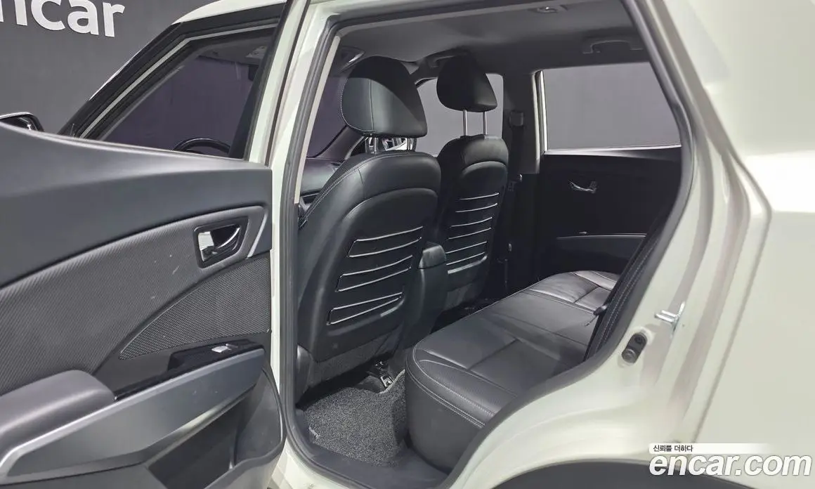 SsangYong TIBOLI 2018 1.6 автомат (гидро), фото 18 SsangYong TIBOLI 2018 1.6 автомат (гидро), фото 18