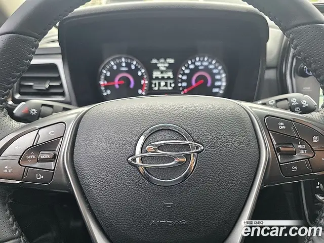 SsangYong TIBOLI 2023 1.5 автомат (гидро), миниатюра 8