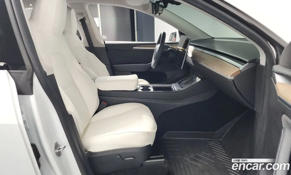 Tesla Model Y 2023 0.2 автомат (гидро), фото 15 Tesla Model Y 2023 0.2 автомат (гидро), фото 15