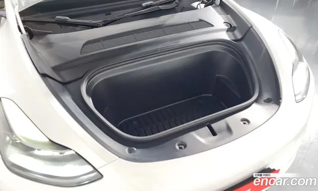 Tesla Model Y 2023 0.2 автомат (гидро), миниатюра 5 Tesla Model Y 2023 0.2 автомат (гидро), миниатюра 5