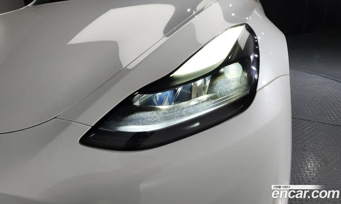 Tesla Model Y 2023 0.2 автомат (гидро), фото 7 Tesla Model Y 2023 0.2 автомат (гидро), фото 7