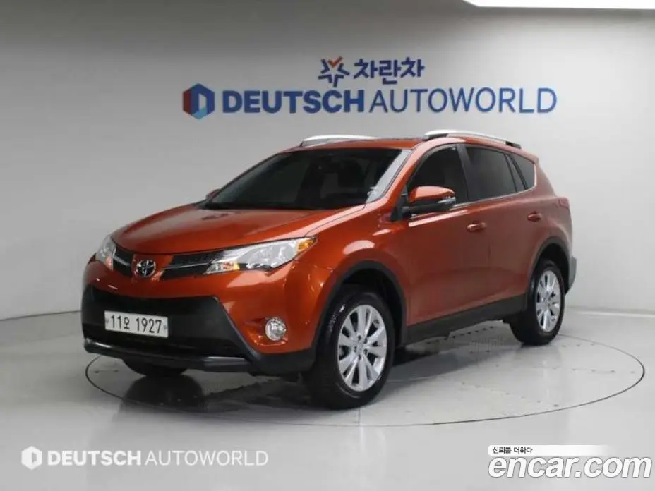 Toyota RAV4 2015 2.5 автомат (гидро), фото 1 Toyota RAV4 2015 2.5 автомат (гидро), фото 1