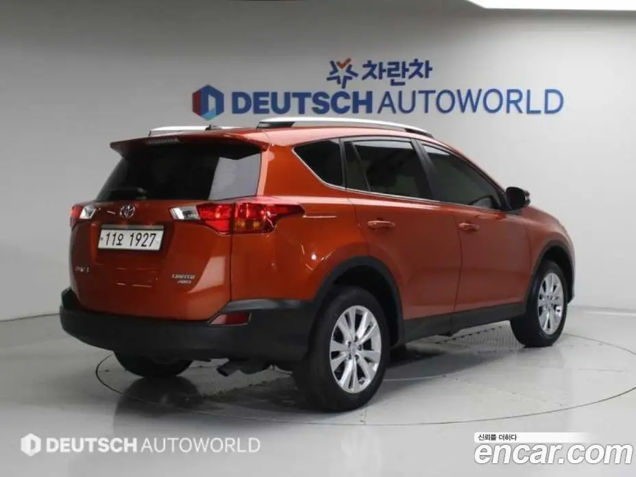 Toyota RAV4 2015 2.5 автомат (гидро), фото 2 Toyota RAV4 2015 2.5 автомат (гидро), фото 2