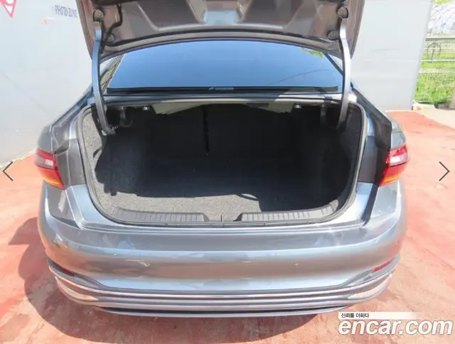 Volkswagen Jetta 2023 1.5 автомат (гидро), миниатюра 5 Volkswagen Jetta 2023 1.5 автомат (гидро), миниатюра 5