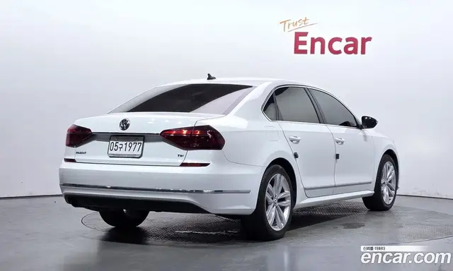 Volkswagen Passat 2018 2.0 автомат (гидро), миниатюра 2 Volkswagen Passat 2018 2.0 автомат (гидро), миниатюра 2
