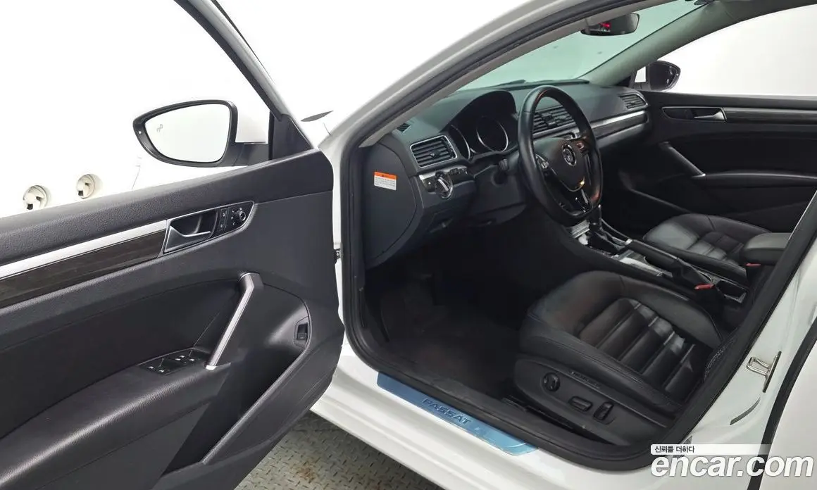 Volkswagen Passat 2018 2.0 автомат (гидро), фото 13 Volkswagen Passat 2018 2.0 автомат (гидро), фото 13