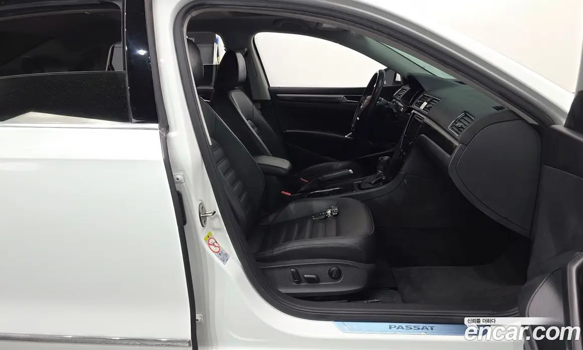 Volkswagen Passat 2018 2.0 автомат (гидро), фото 16 Volkswagen Passat 2018 2.0 автомат (гидро), фото 16