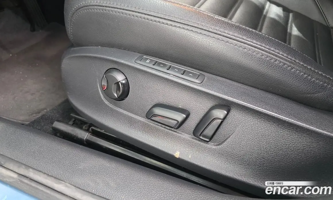 Volkswagen Passat 2018 2.0 автомат (гидро), фото 31 Volkswagen Passat 2018 2.0 автомат (гидро), фото 31