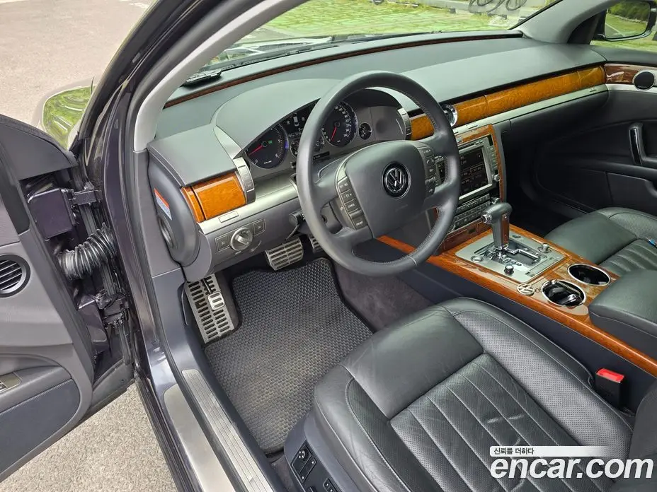 Volkswagen Phaeton 2012 3.0 автомат (гидро), фото 13 Volkswagen Phaeton 2012 3.0 автомат (гидро), фото 13
