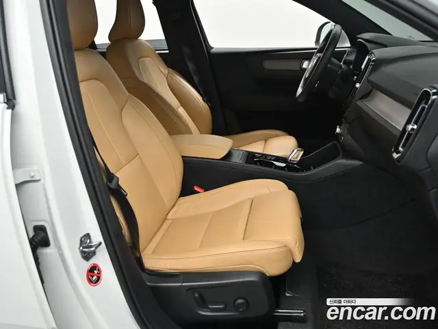 Volvo XC40 2020 2.0 автомат (гидро), миниатюра 10