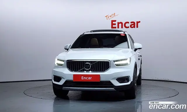 Volvo XC40 2021 2.0 автомат (гидро), миниатюра 3 Volvo XC40 2021 2.0 автомат (гидро), миниатюра 3