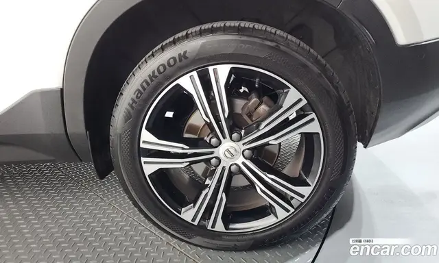 Volvo XC40 2021 2.0 автомат (гидро), миниатюра 7 Volvo XC40 2021 2.0 автомат (гидро), миниатюра 7