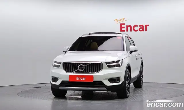 Volvo XC40 2022 2.0 автомат (гидро), миниатюра 3 Volvo XC40 2022 2.0 автомат (гидро), миниатюра 3