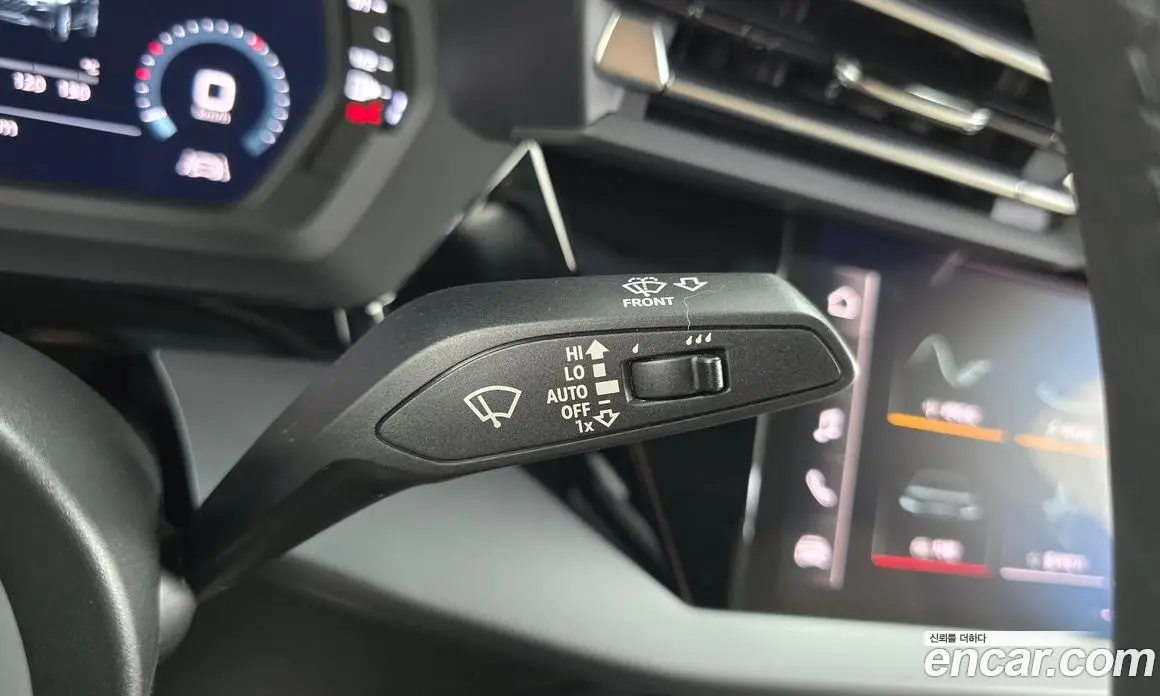 Audi A3 2025 2.0 автомат (гидро), фото 22