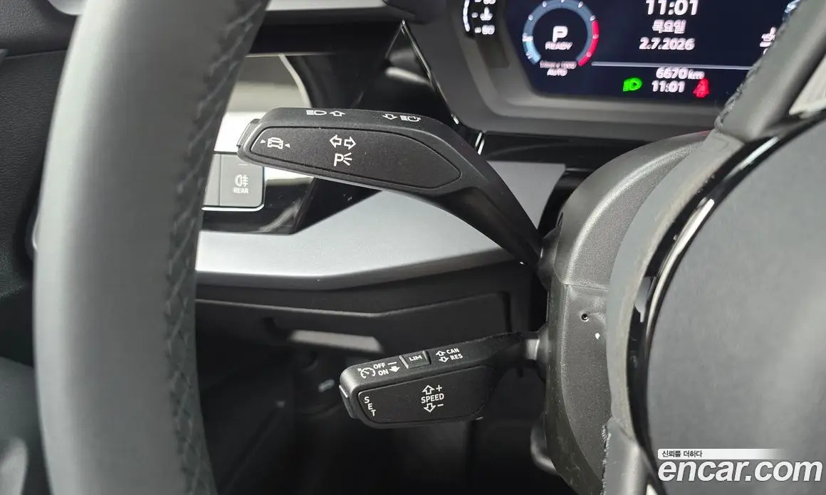 Audi A3 2025 2.0 автомат (гидро), фото 27