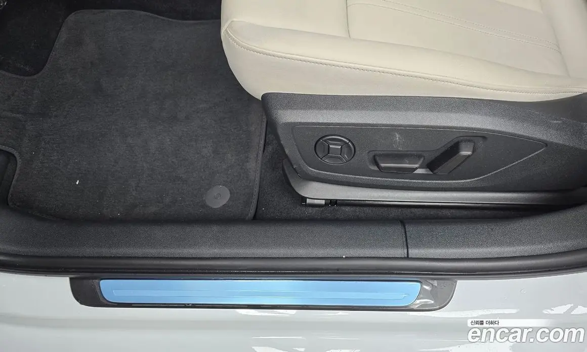 Audi A3 2025 2.0 автомат (гидро), фото 30