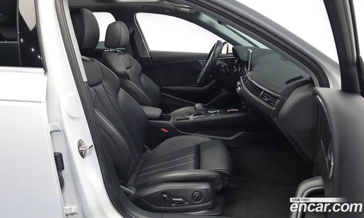 Audi A4 2018 2.0 автомат (гидро), фото 16 Audi A4 2018 2.0 автомат (гидро), фото 16