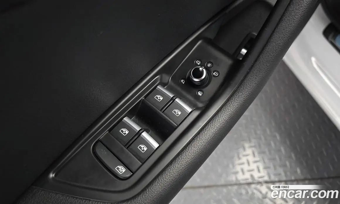Audi A4 2018 2.0 автомат (гидро), фото 29 Audi A4 2018 2.0 автомат (гидро), фото 29