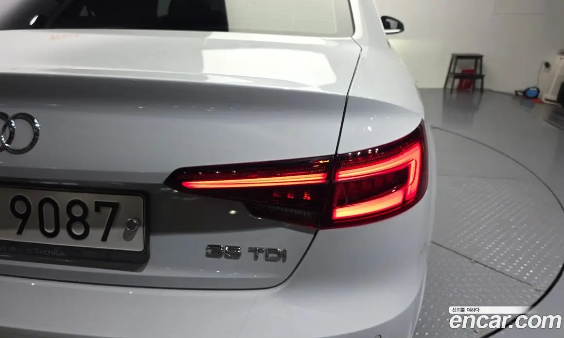 Audi A4 2018 2.0 автомат (гидро), фото 9 Audi A4 2018 2.0 автомат (гидро), фото 9