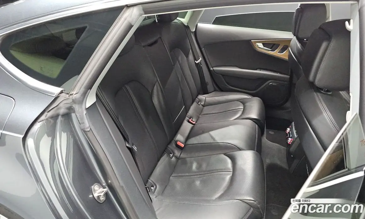 Audi A7 2013 3.0 автомат (гидро), фото 11 Audi A7 2013 3.0 автомат (гидро), фото 11