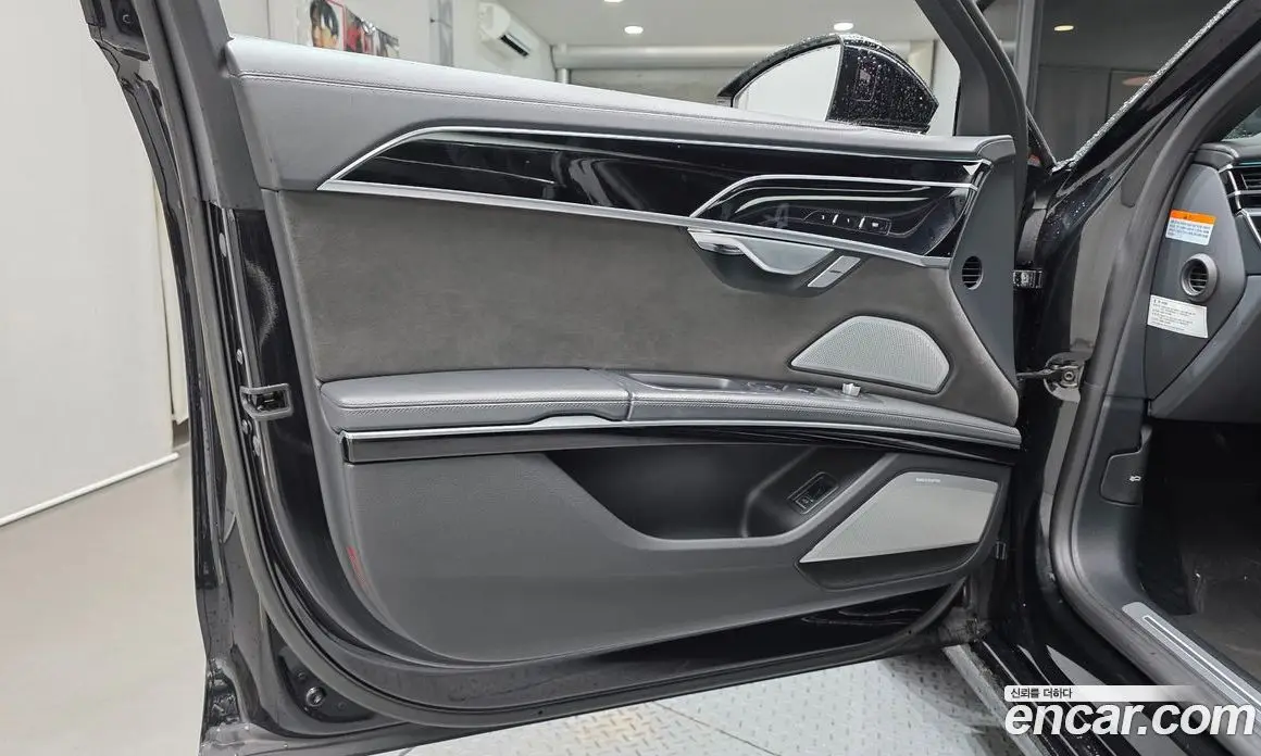 Audi A8 2021 3.0 автомат (гидро), фото 14 Audi A8 2021 3.0 автомат (гидро), фото 14