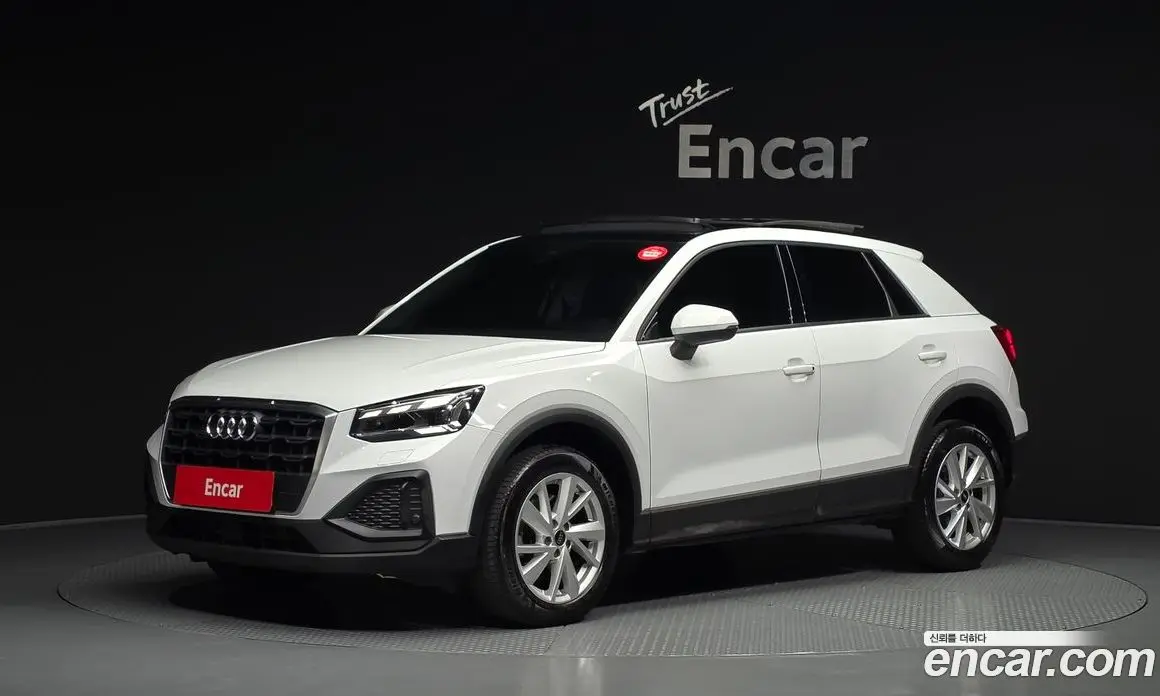 Audi Q2 2023 2.0 автомат (гидро), фото 1 Audi Q2 2023 2.0 автомат (гидро), фото 1
