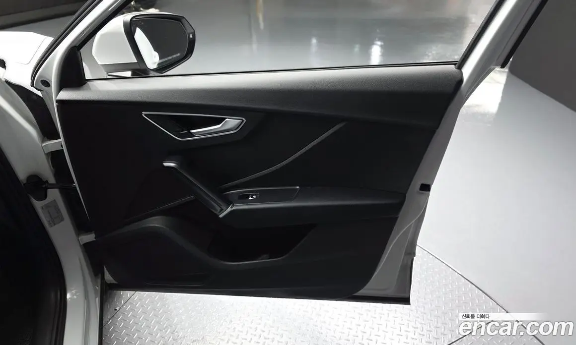 Audi Q2 2023 2.0 автомат (гидро), фото 14 Audi Q2 2023 2.0 автомат (гидро), фото 14