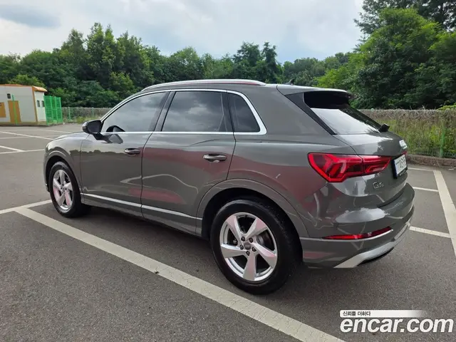 Audi Q3 2020 2.0 автомат (гидро), миниатюра 2