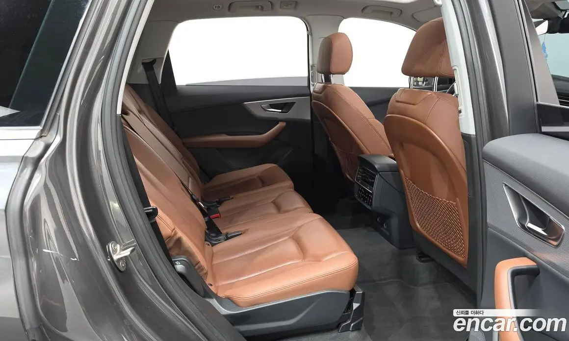 Audi Q7 2021 3.0 автомат (гидро), фото 17 Audi Q7 2021 3.0 автомат (гидро), фото 17