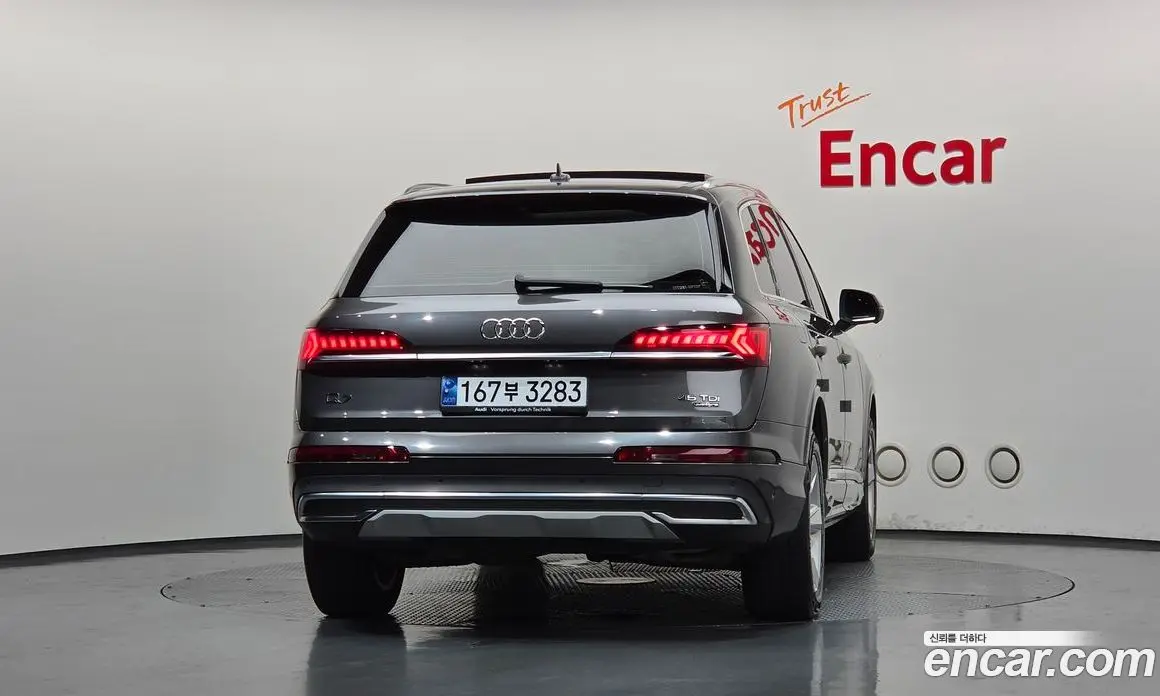 Audi Q7 2021 3.0 автомат (гидро), фото 4 Audi Q7 2021 3.0 автомат (гидро), фото 4