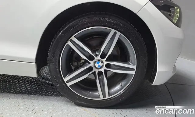 BMW 1 серия 2018 2.0 автомат (гидро), миниатюра 7