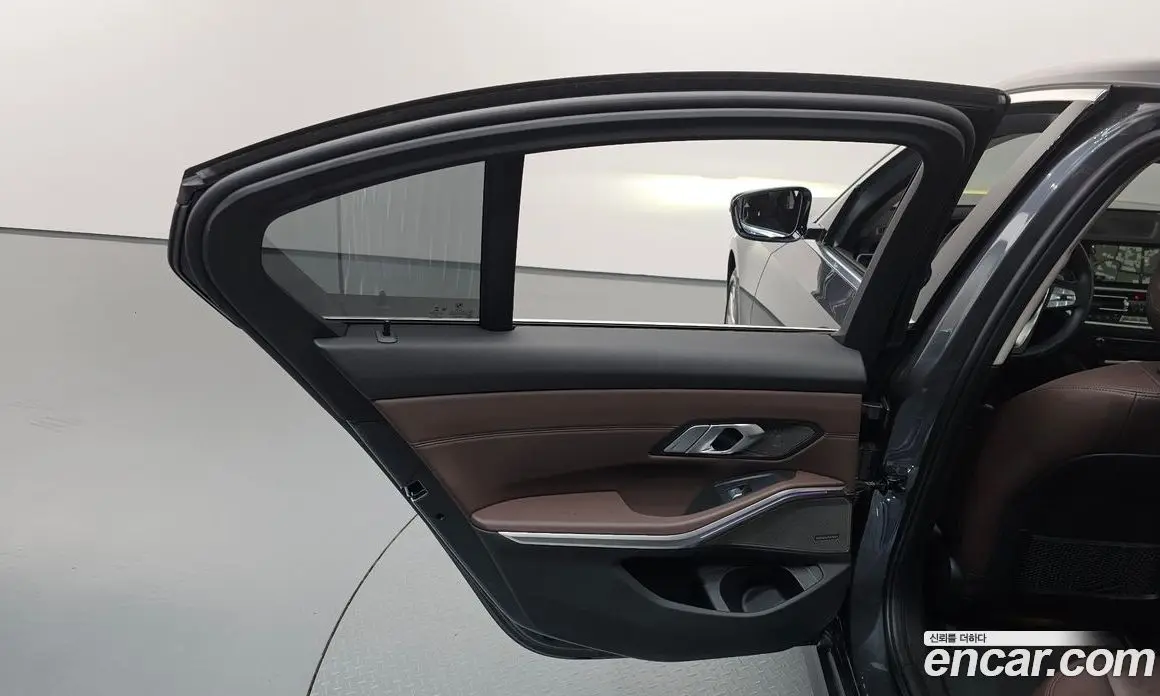 BMW 3 серия 2021 2.0 автомат (гидро), фото 15 BMW 3 серия 2021 2.0 автомат (гидро), фото 15