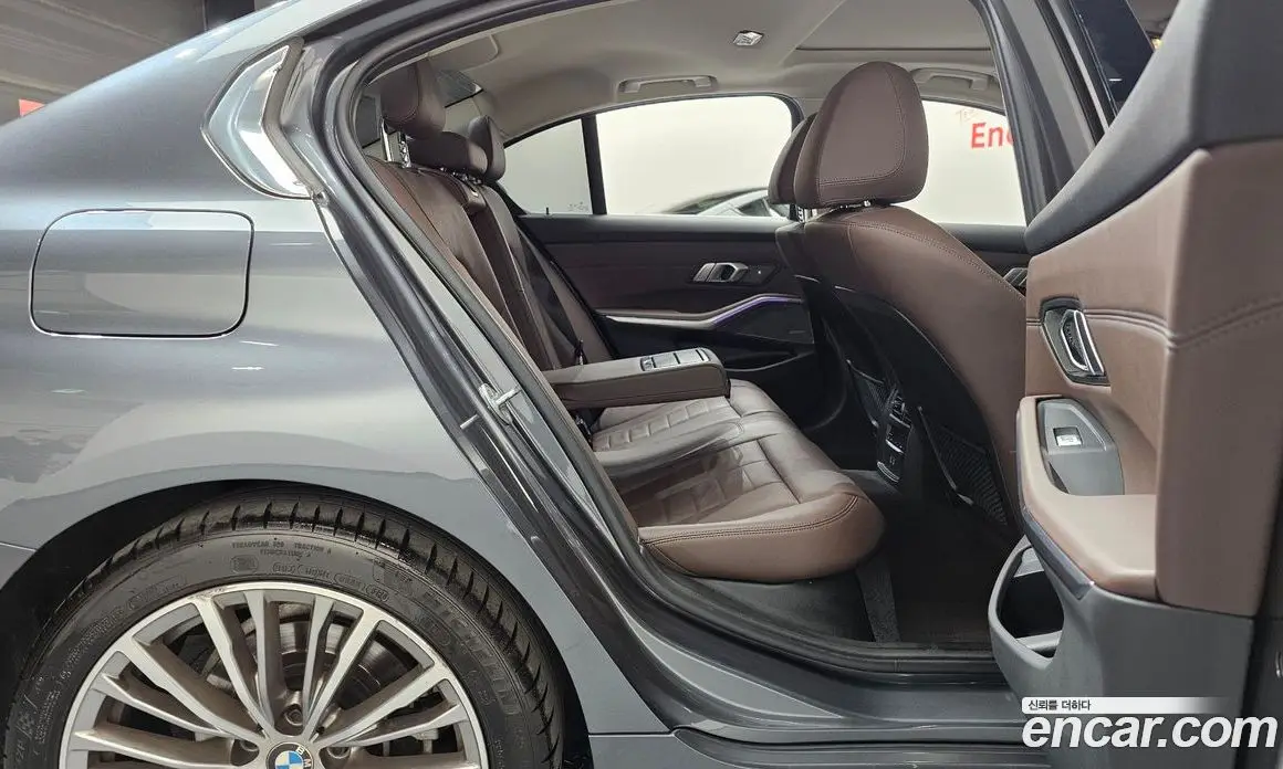 BMW 3 серия 2021 2.0 автомат (гидро), фото 17 BMW 3 серия 2021 2.0 автомат (гидро), фото 17