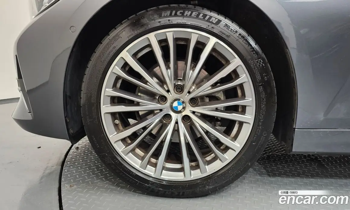 BMW 3 серия 2021 2.0 автомат (гидро), фото 5 BMW 3 серия 2021 2.0 автомат (гидро), фото 5