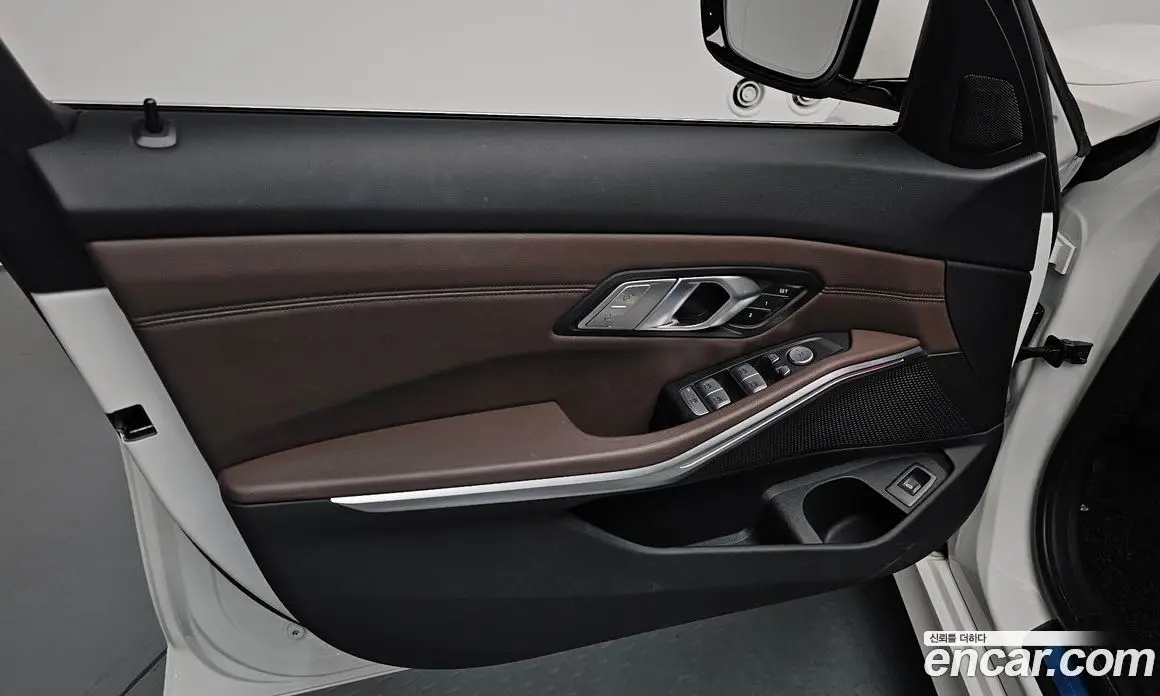 BMW 3 серия 2022 2.0 автомат (гидро), фото 13