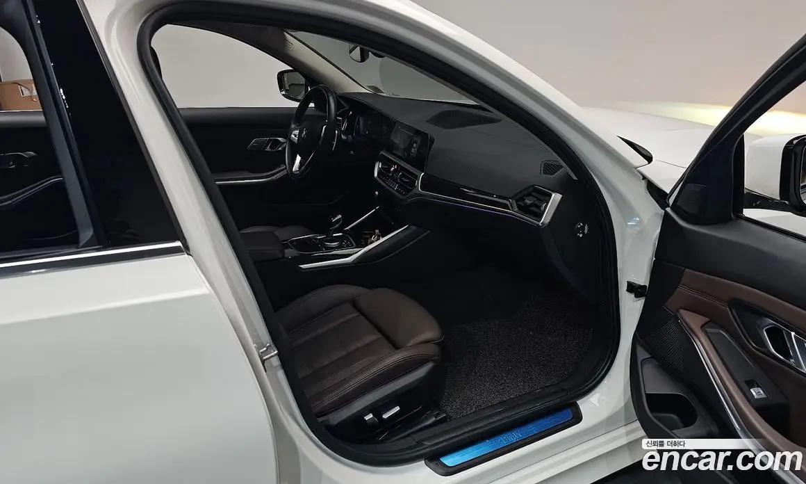 BMW 3 серия 2022 2.0 автомат (гидро), фото 15
