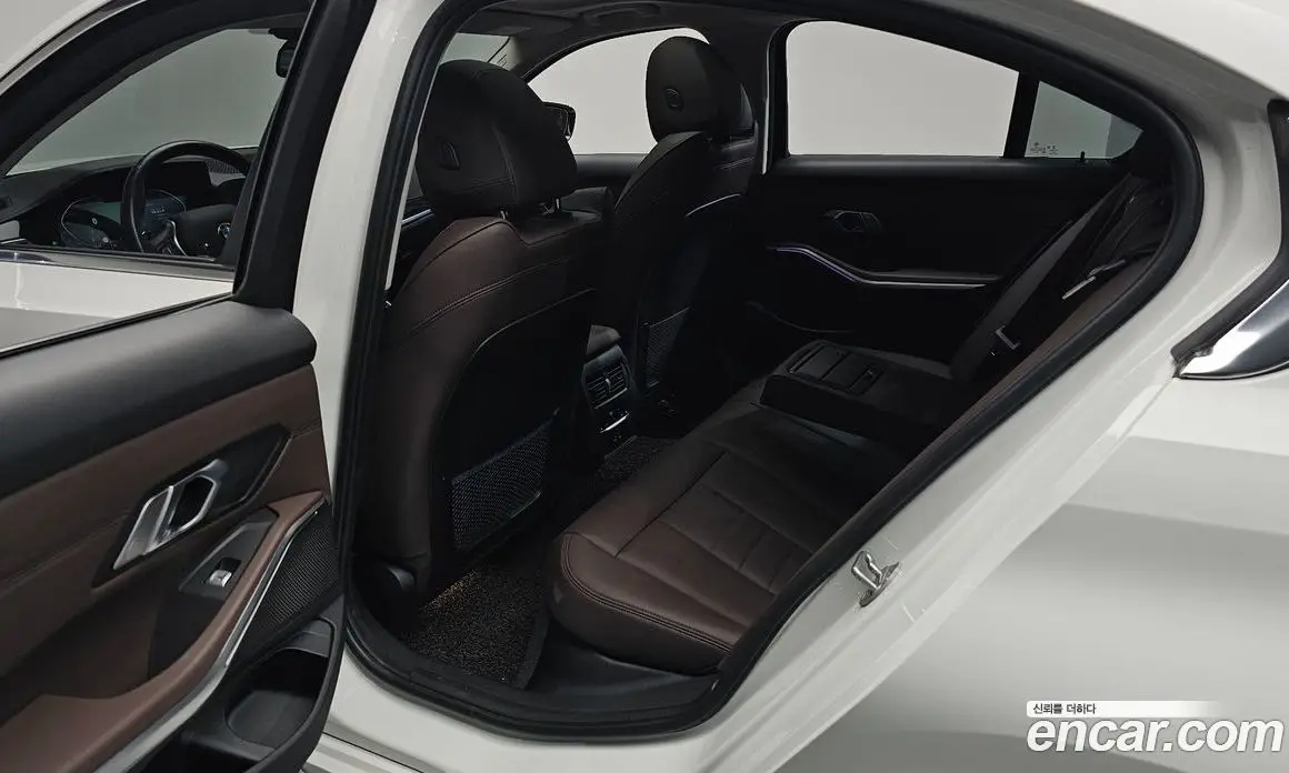 BMW 3 серия 2022 2.0 автомат (гидро), фото 16