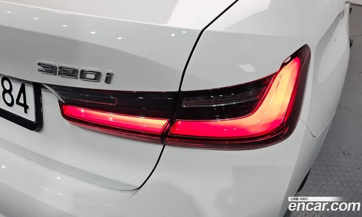 BMW 3 серия 2022 2.0 автомат (гидро), фото 8