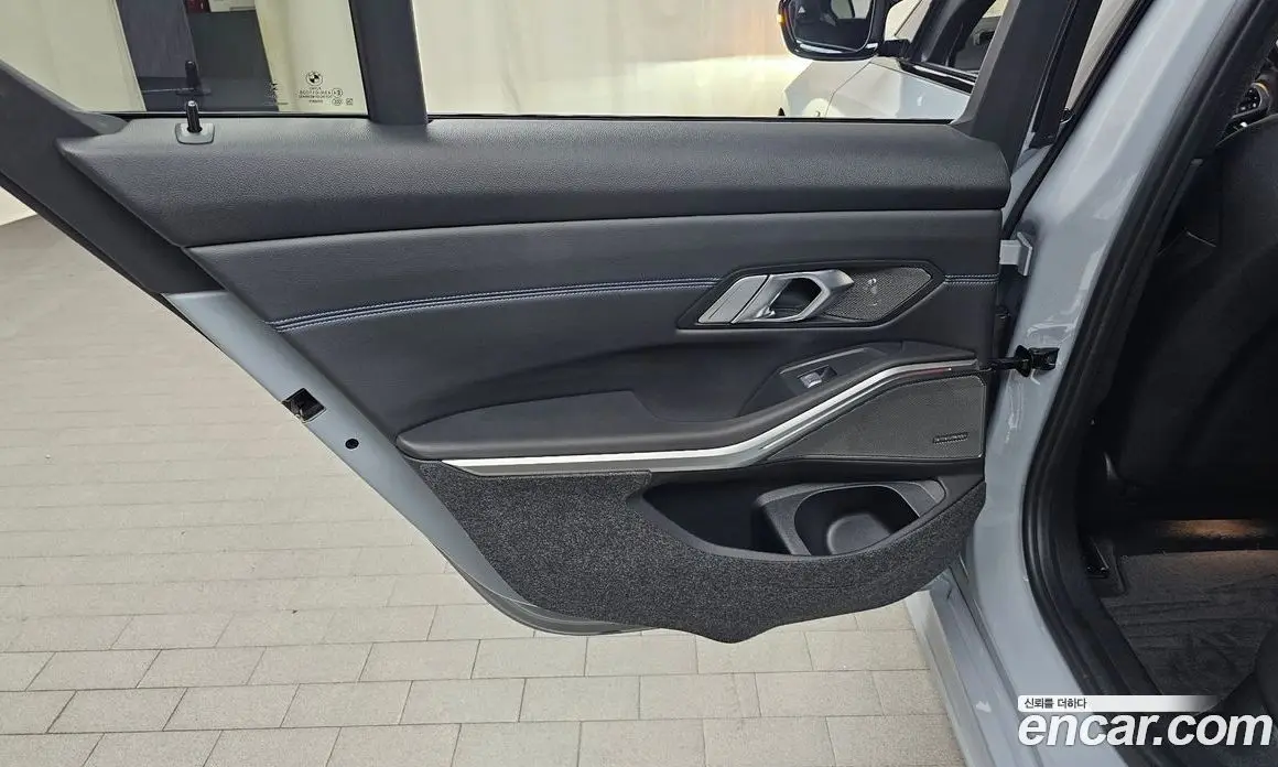 BMW 3 серия 2024 3.0 автомат (гидро), фото 14 BMW 3 серия 2024 3.0 автомат (гидро), фото 14