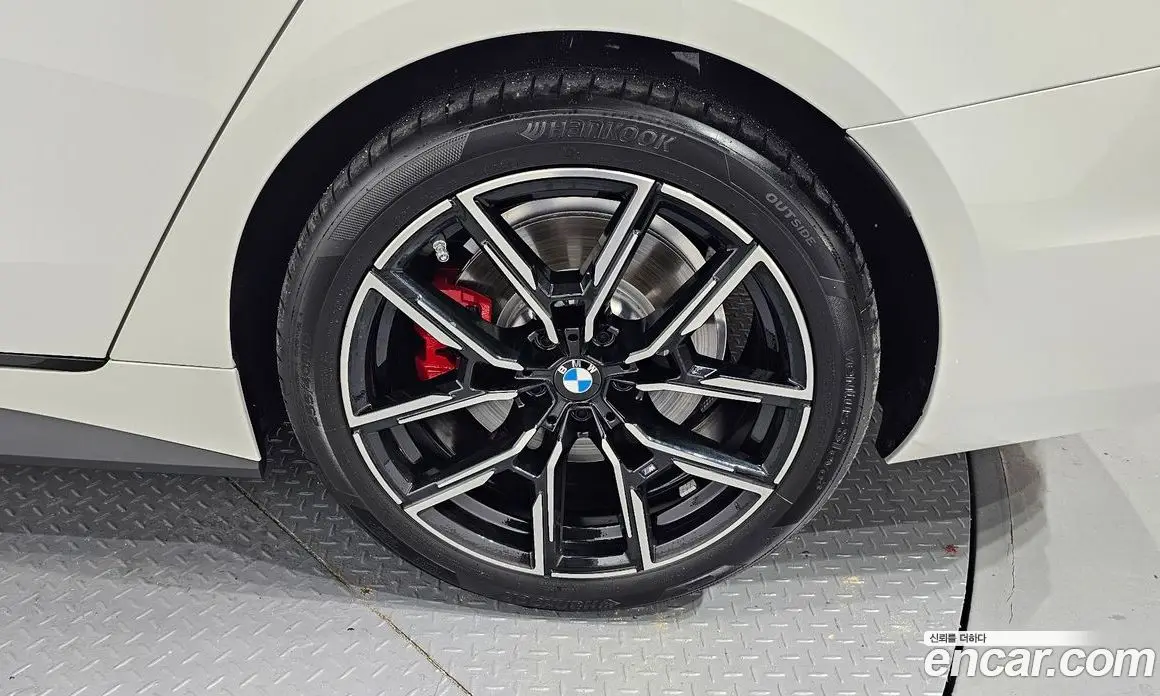 BMW 4 серия 2025 2.0 автомат (гидро), фото 7 BMW 4 серия 2025 2.0 автомат (гидро), фото 7