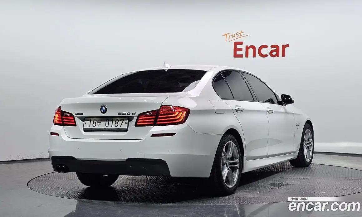BMW 5 серия 2016 2.0 автомат (гидро), фото 1 BMW 5 серия 2016 2.0 автомат (гидро), фото 1