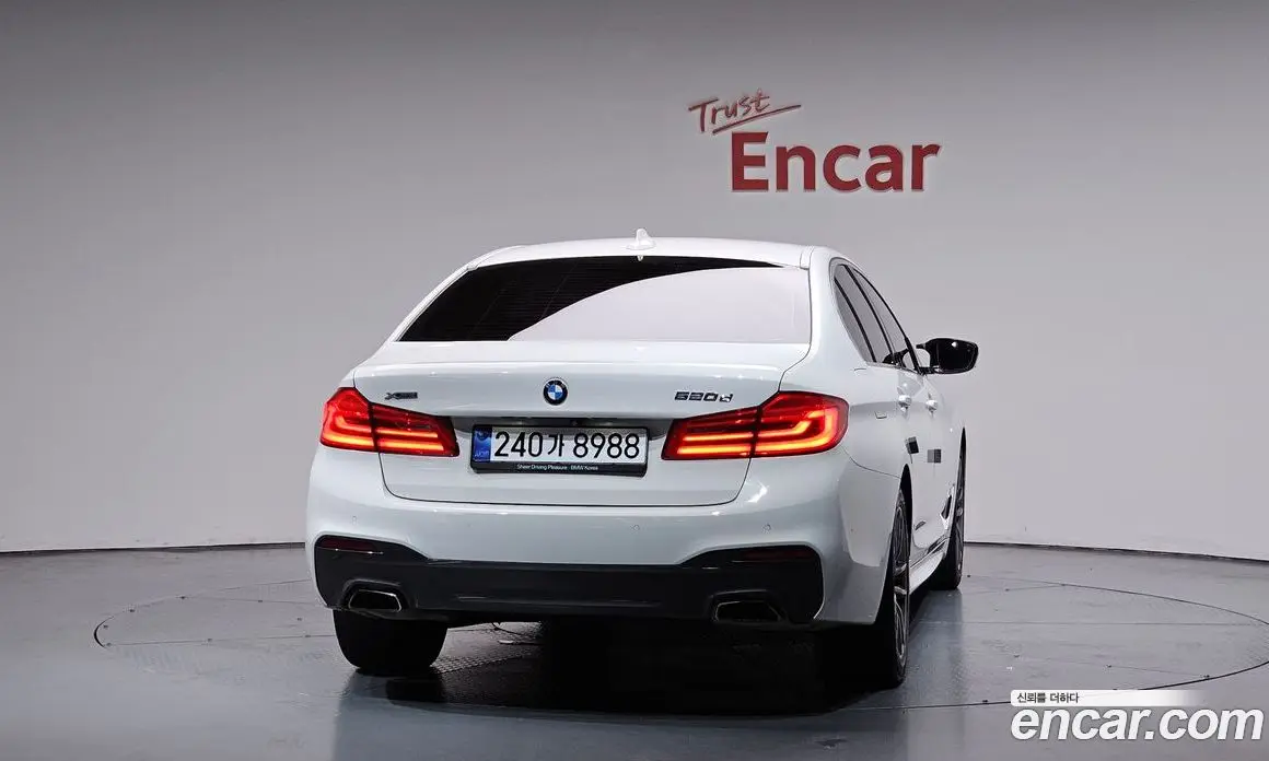 BMW 5 серия 2017 2.0 автомат (гидро), фото 3 BMW 5 серия 2017 2.0 автомат (гидро), фото 3