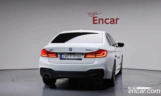 BMW 5 серия 2017 2.0 автомат (гидро), миниатюра 3 BMW 5 серия 2017 2.0 автомат (гидро), миниатюра 3