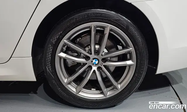 BMW 5 серия 2017 2.0 автомат (гидро), миниатюра 6 BMW 5 серия 2017 2.0 автомат (гидро), миниатюра 6