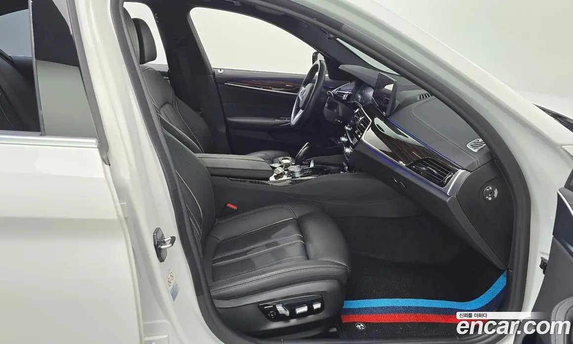 BMW 5 серия 2020 2.0 автомат (гидро), фото 16 BMW 5 серия 2020 2.0 автомат (гидро), фото 16