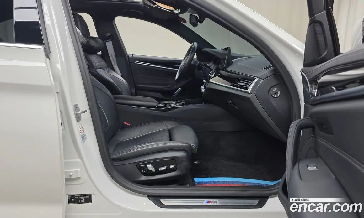 BMW 5 серия 2021 2.0 автомат (гидро), фото 16 BMW 5 серия 2021 2.0 автомат (гидро), фото 16