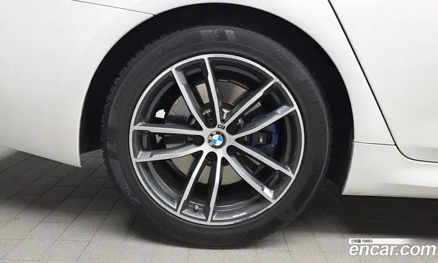 BMW 5 серия 2021 2.0 автомат (гидро), миниатюра 5 BMW 5 серия 2021 2.0 автомат (гидро), миниатюра 5