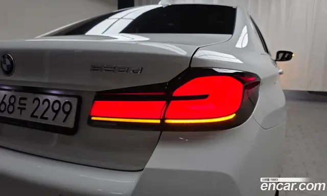 BMW 5 серия 2021 2.0 автомат (гидро), миниатюра 9 BMW 5 серия 2021 2.0 автомат (гидро), миниатюра 9